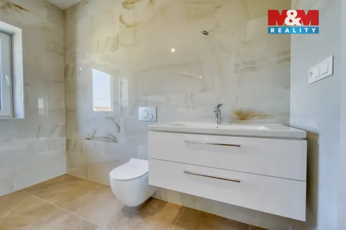 Prodej rodinného domu, Vodochody - Hoštice, Na Kopečku, 168 m2