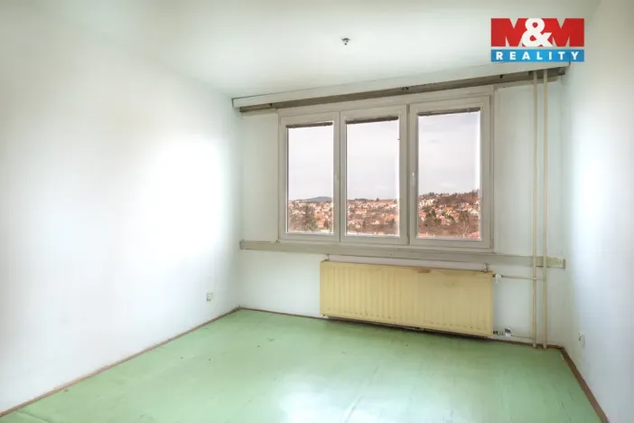 Prodej bytu 3+1, Český Krumlov - Plešivec, Sídliště Plešivec, 73 m2