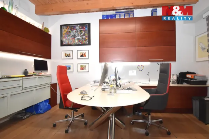 Pronájem kanceláře, Ostrava, Brandlova, 234 m2