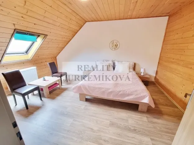 Prodej vícegeneračního domu, Černá v Pošumaví, 200 m2