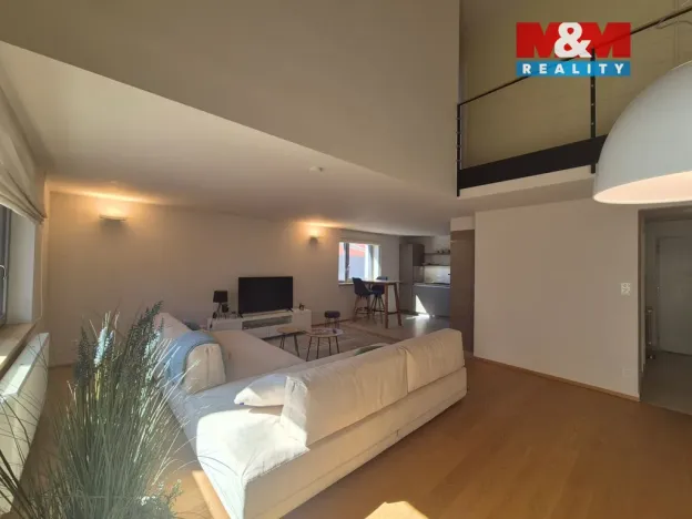 Pronájem bytu 3+kk, Beroun - Beroun-Město, Nad Paloučkem, 109 m2