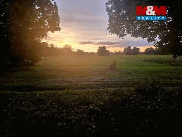 Prodej louky, Hradec Králové - Pražské Předměstí, 4850 m2