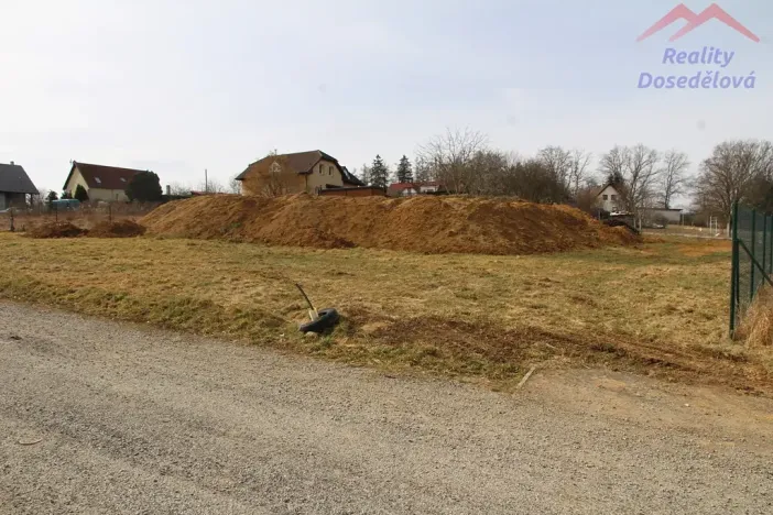 Prodej pozemku pro bydlení, Pyšely, Větrná, 1255 m2