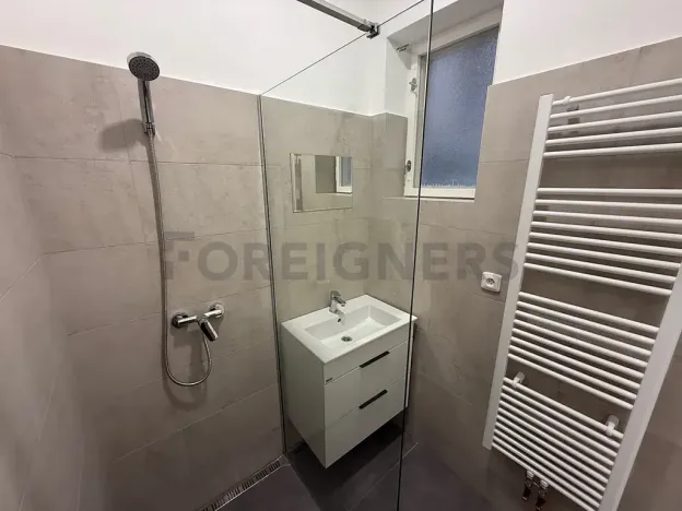 Pronájem bytu 1+kk, Hradec Králové, Velké náměstí, 45 m2