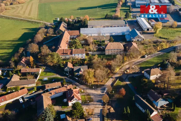 Prodej zahrady, Úhřetice, 981 m2