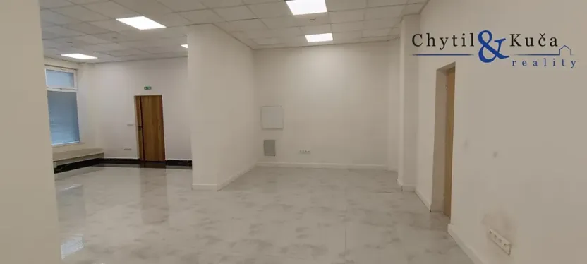 Pronájem obchodního prostoru, Přerov, Škodova, 138 m2