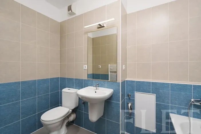 Pronájem bytu 2+kk, Praha - Vysočany, Kabešova, 53 m2