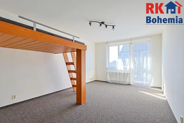 Pronájem bytu 1+kk, Český Brod, Kounická, 38 m2