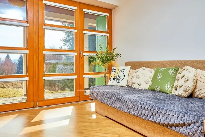 Prodej bytu 1+kk, Horní Planá, Jenišov, 43 m2