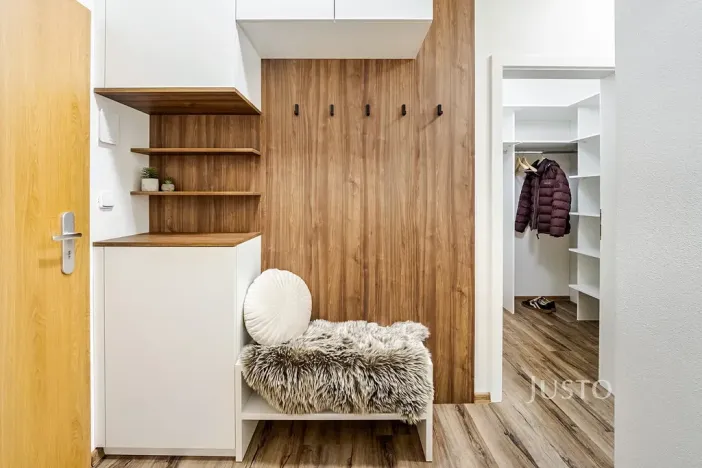 Prodej bytu 2+kk, České Budějovice, České Vrbné, 52 m2