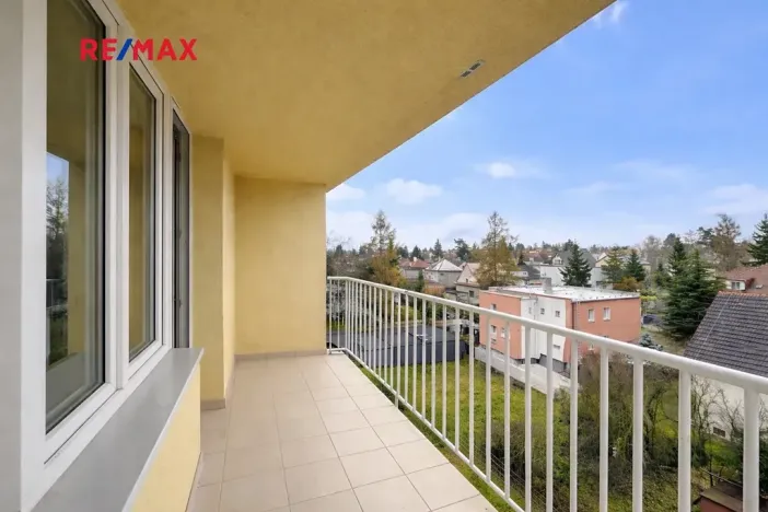 Prodej bytu 2+kk, Roztoky, Masarykova, 57 m2