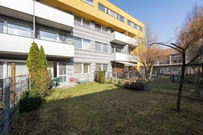 Pronájem bytu 2+kk, Brno, Šmahova, 44 m2