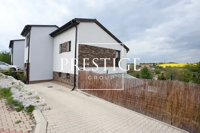 Pronájem rodinného domu, Stehelčeves, U Hřiště, 120 m2