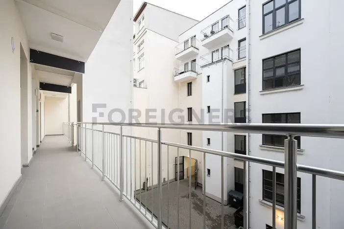 Pronájem bytu 1+kk, Brno, Bratislavská, 25 m2