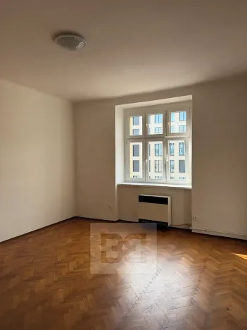 Pronájem bytu 2+1, Praha - Holešovice, U Uranie, 56 m2