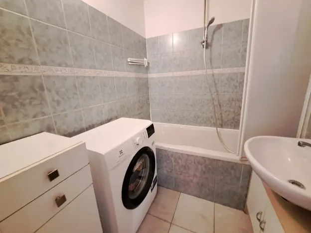 Prodej bytu 3+1, Zlín, Česká, 72 m2