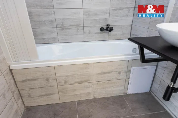 Prodej bytu 3+1, Opava - Předměstí, Krnovská, 72 m2