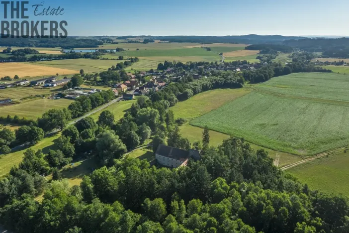 Prodej komerční, Buzice, 1800 m2