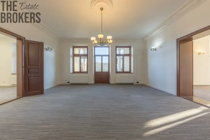 Pronájem kanceláře, Liberec - Liberec I-Staré Město, Vítězná, 230 m2