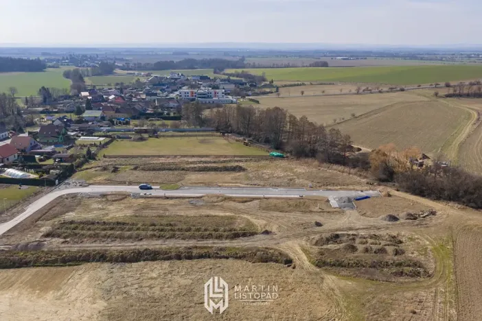 Prodej pozemku pro bydlení, Komárov, 954 m2