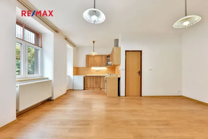 Pronájem bytu 2+kk, Plzeň, Na Belánce, 62 m2