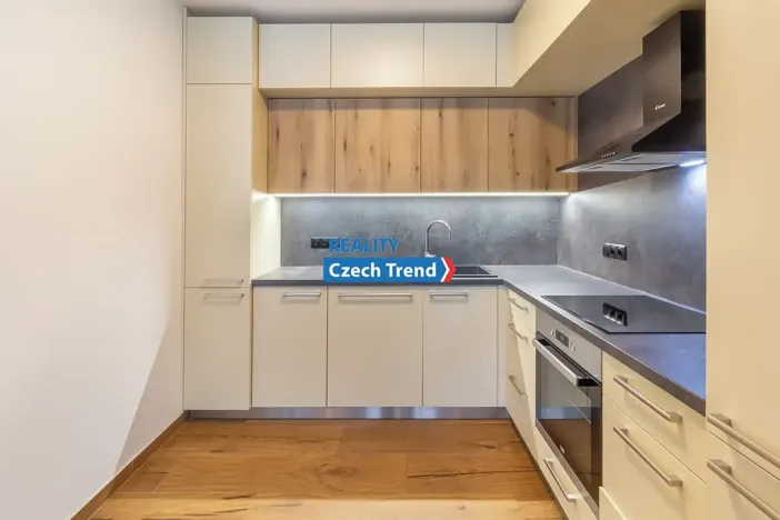 Pronájem bytu 2+kk, Olomouc, Třída Jiřího Pelikána, 59 m2