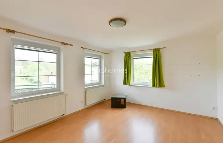 Pronájem vily, Praha - Stodůlky, Ke Koh-i-nooru, 300 m2