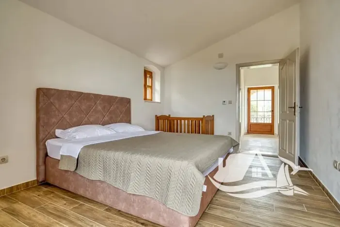 Prodej vily, Rijeka Reževići, Černá Hora, 400 m2