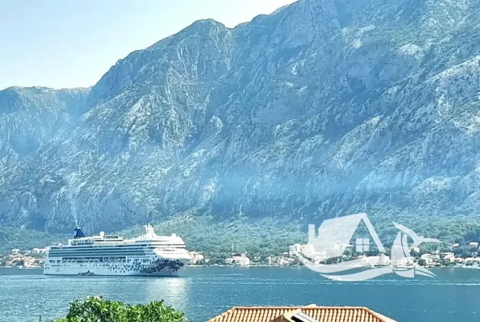 Prodej rodinného domu, Prčanj, Černá Hora, 70 m2