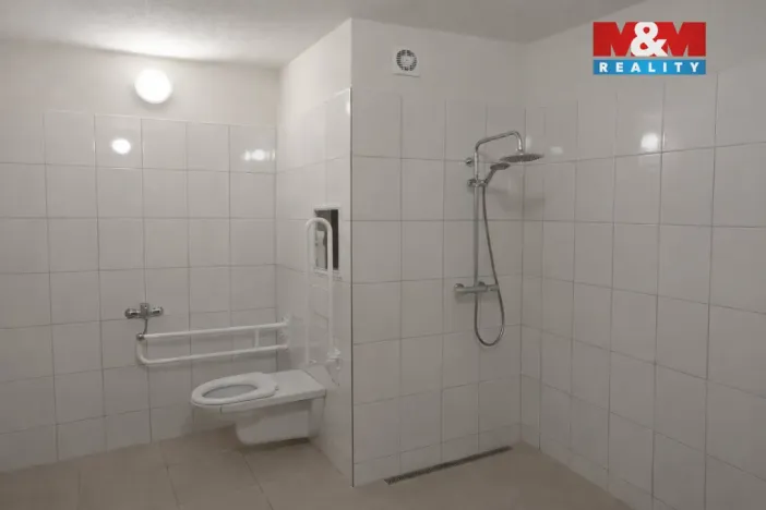 Pronájem bytu 3+1, České Budějovice - České Budějovice 2, Větrná, 68 m2