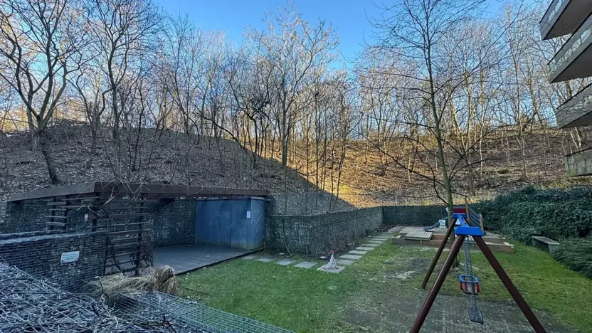 Pronájem bytu 1+kk, Praha - Libeň, V mezihoří, 35 m2