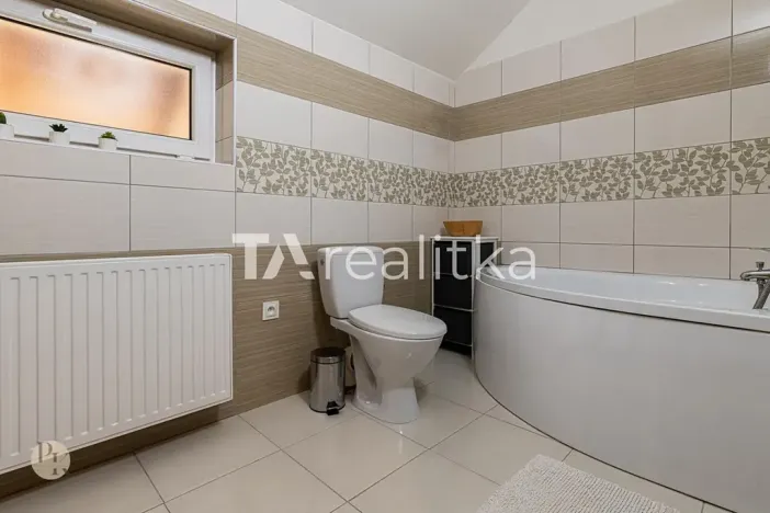 Prodej rodinného domu, Mosty u Jablunkova, 280 m2