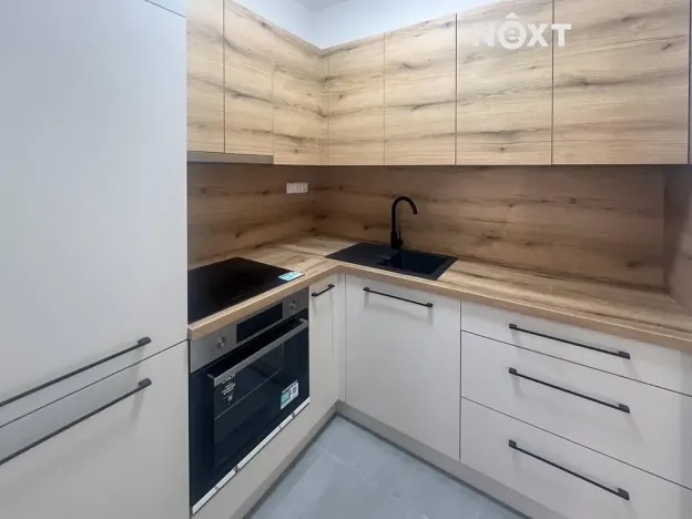 Pronájem bytu 2+1, Žirovnice, Havlíčkovo náměstí, 42 m2