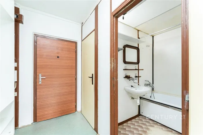 Prodej bytu 2+kk, Praha, Tatarkova, 42 m2