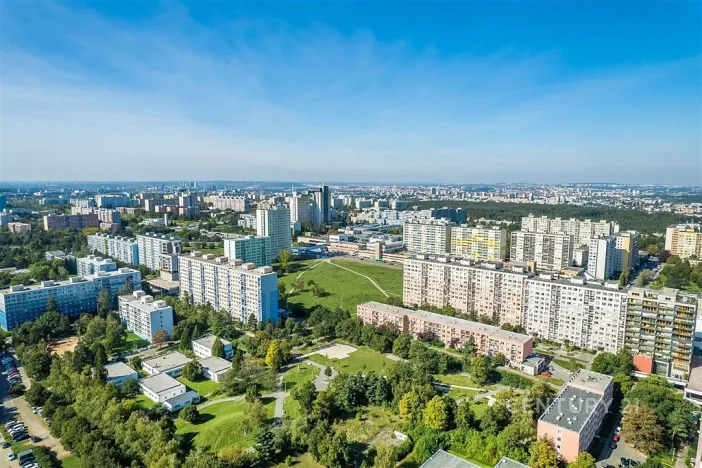 Prodej bytu 2+kk, Praha, Tatarkova, 42 m2