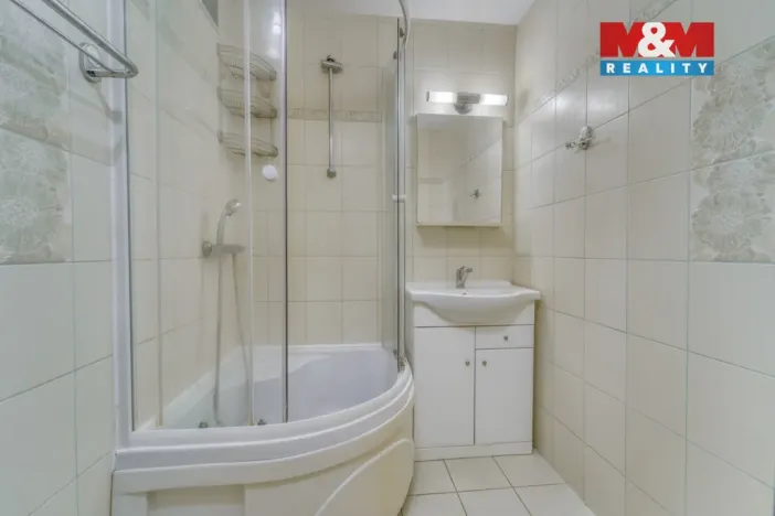 Pronájem bytu 2+1, Cheb, Boženy Němcové, 61 m2