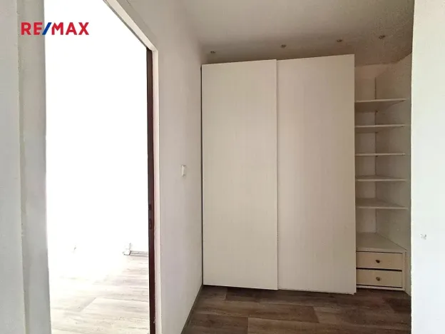 Pronájem bytu 2+kk, Praha - Písnice, Na okruhu, 50 m2
