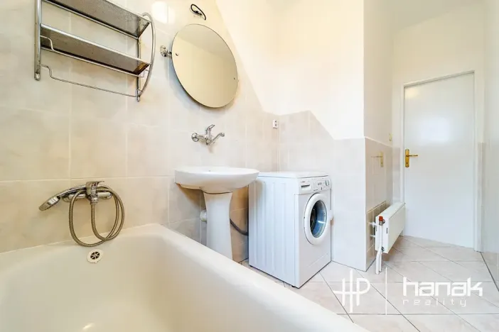 Prodej bytu 3+1, Křelov-Břuchotín, Sluneční, 85 m2