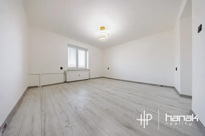 Pronájem bytu 2+1, Břidličná, 1. máje, 54 m2