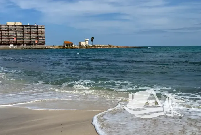 Prodej bytu 2+kk, Torrevieja, Španělsko, 33 m2