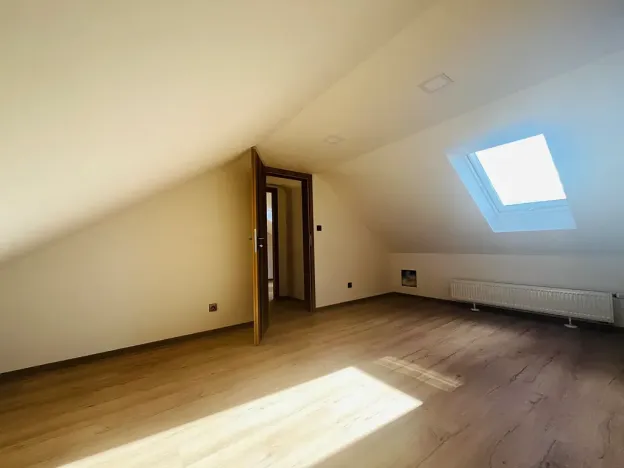 Pronájem bytu 3+kk, Praha, 85 m2