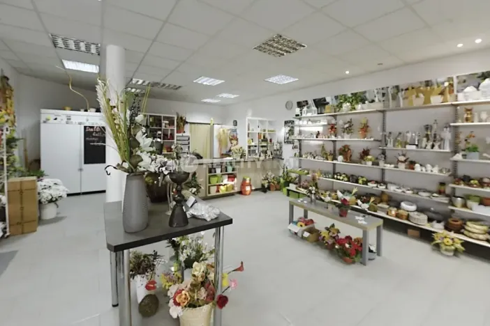 Pronájem obchodního prostoru, Strakonice, Bezděkovská, 58 m2