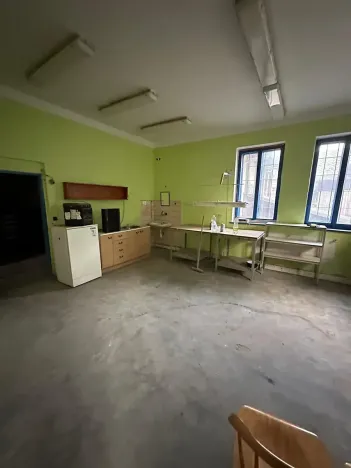 Prodej výrobních prostor, Okrouhlice, 551 m2