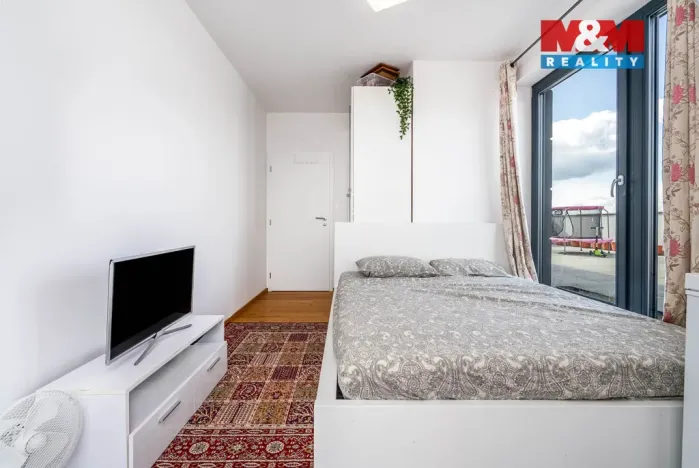 Prodej bytu 3+kk, Horoměřice, Karla IV., 76 m2