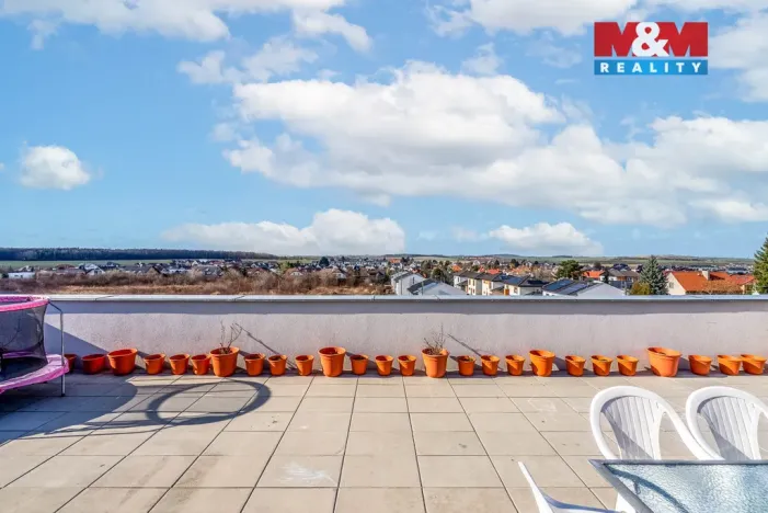 Prodej bytu 3+kk, Horoměřice, Karla IV., 76 m2