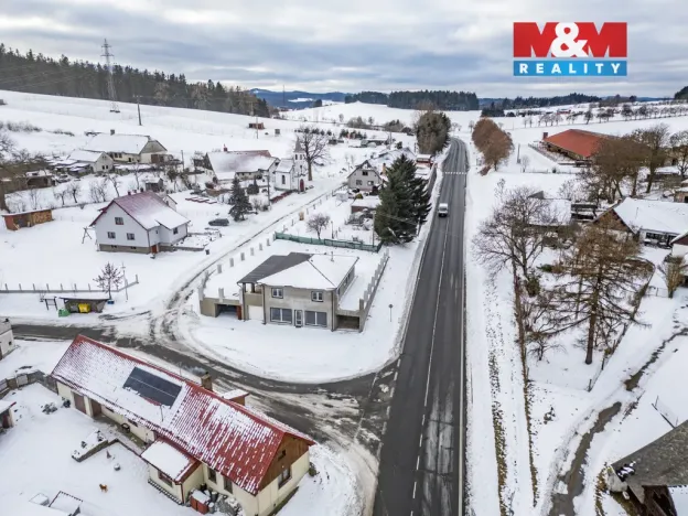 Prodej obchodního prostoru, Šumavské Hoštice - Kosmo, 316 m2