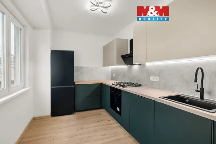 Prodej bytu 2+1, Kralupy nad Vltavou - Lobeček, Štefánikova, 53 m2