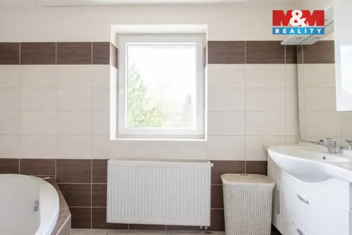 Prodej rodinného domu, Lichnov, 180 m2