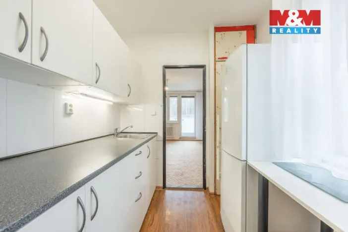 Pronájem bytu 2+1, Praha, Pod lipami, 42 m2