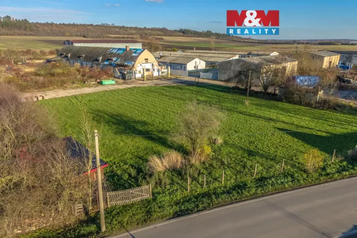 Prodej komerčního pozemku, Nedomice, 2841 m2